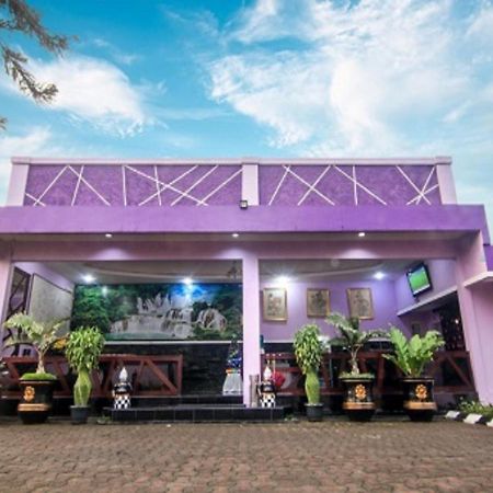 סיאנג'ור Hotel Signature Mandala Kencana מראה חיצוני תמונה