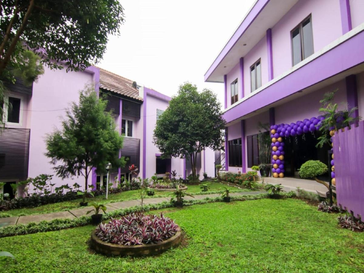 סיאנג'ור Hotel Signature Mandala Kencana מראה חיצוני תמונה