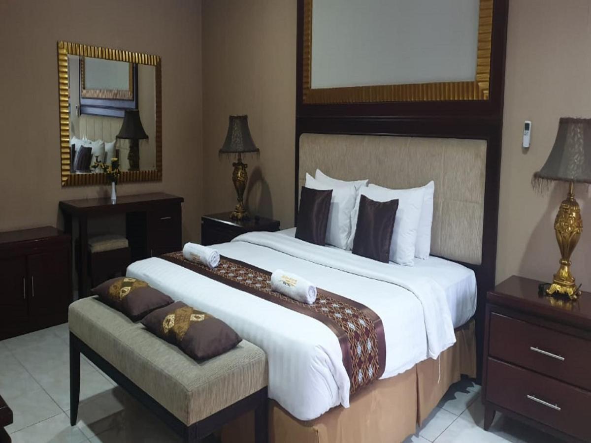סיאנג'ור Hotel Signature Mandala Kencana מראה חיצוני תמונה
