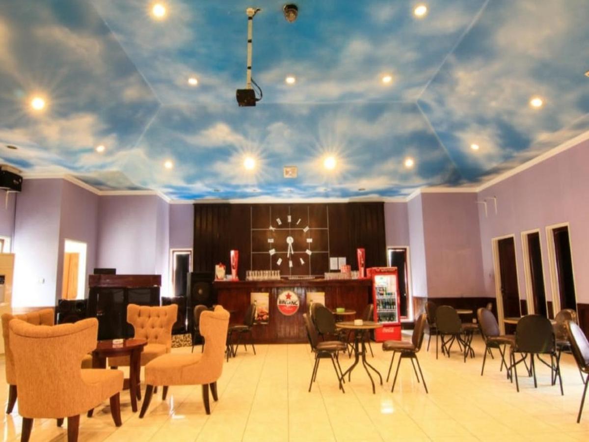 סיאנג'ור Hotel Signature Mandala Kencana מראה חיצוני תמונה